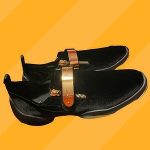 Men’s Giuseppes size 14